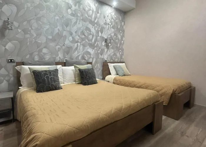 Vanella Domus 3*