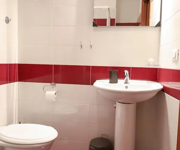 Vanella Domus 3*